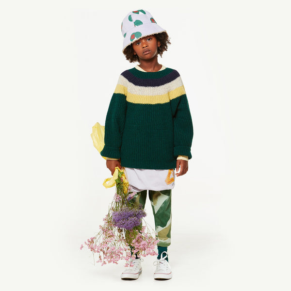 Print Starfish Kids Hat MODEL FRONT