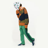 Orchard Arty Bull Sweater MODEL SIDE