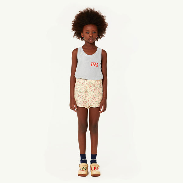White Clam Shorts MODEL FRONT