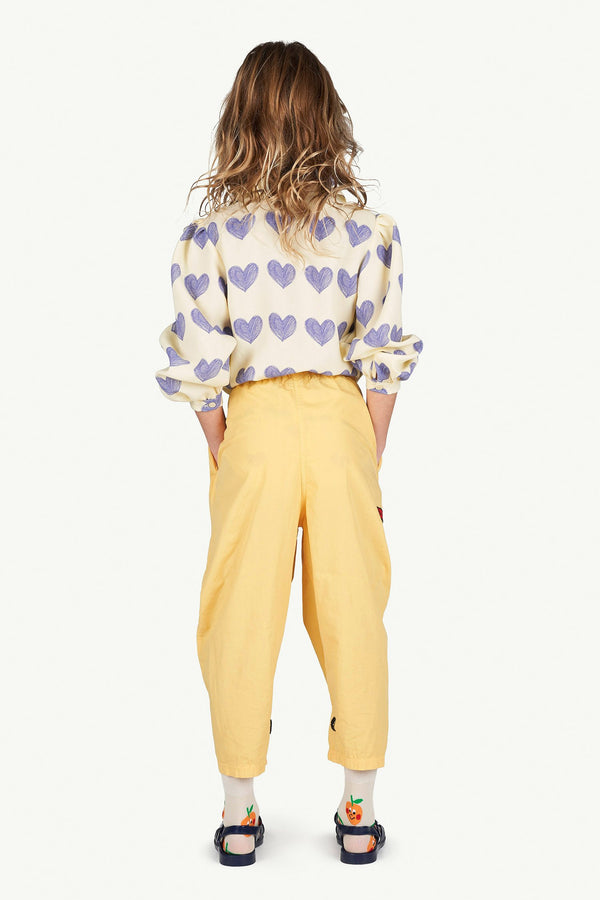 Heart Gadfly Blouse MODEL BACK