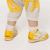Reebok x The Animals Observatory Classic Nylon Yellow Baby MODEL BACK