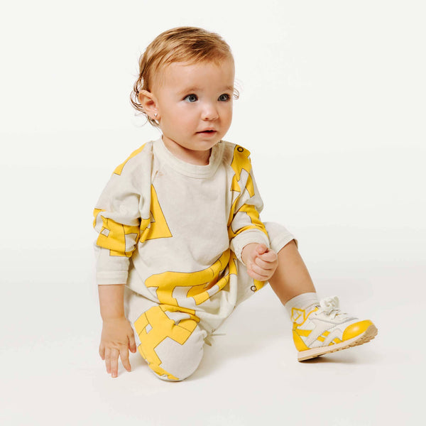 Reebok x The Animals Observatory Classic Nylon Yellow Baby MODEL FRONT
