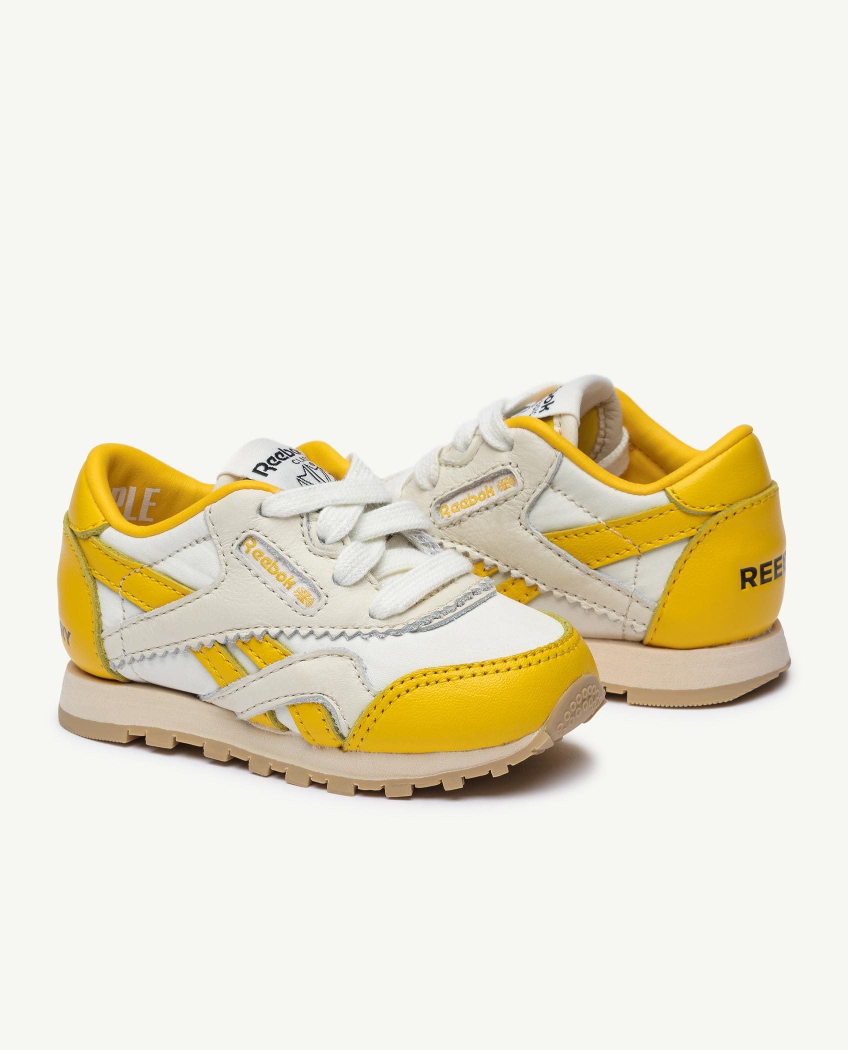 Reebok x The Animals Observatory Classic Nylon Yellow Baby PRODUCT SIDE