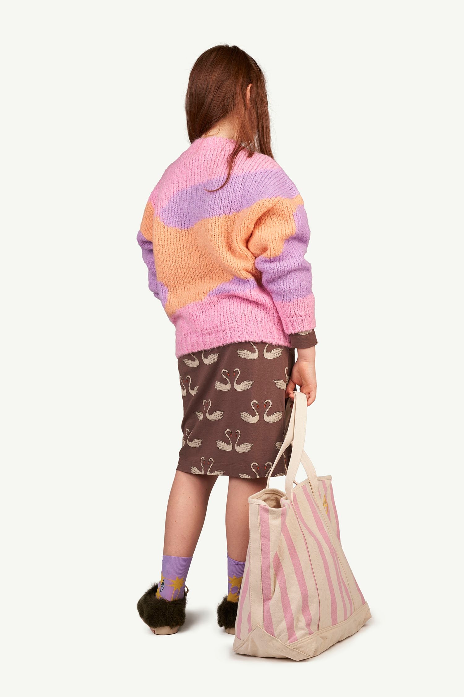 Pink Roma City Bull Sweater MODEL BACK