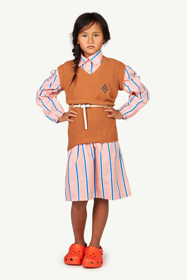 Brown Plain Bat Kids Vest MODEL FRONT