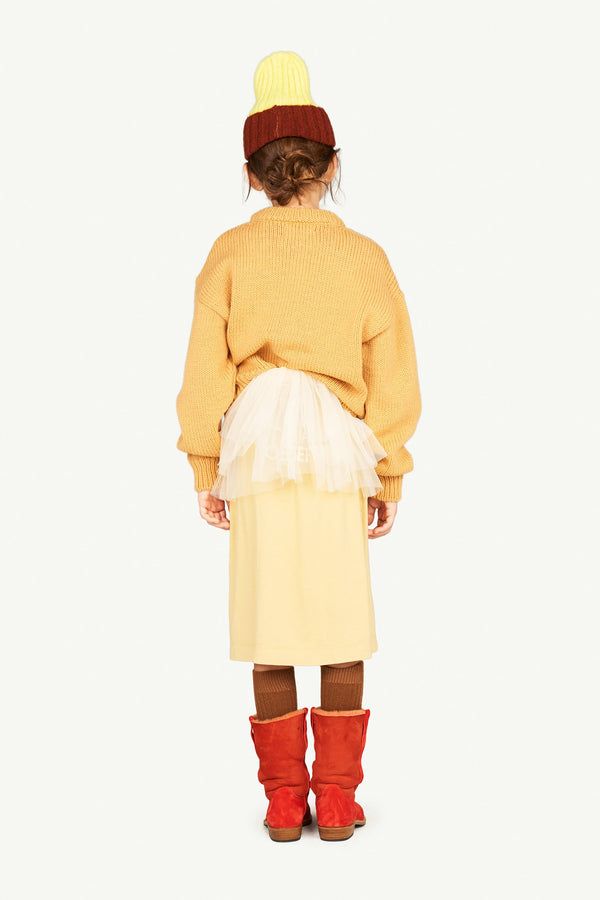 Beige Flower Bull Sweater MODEL BACK