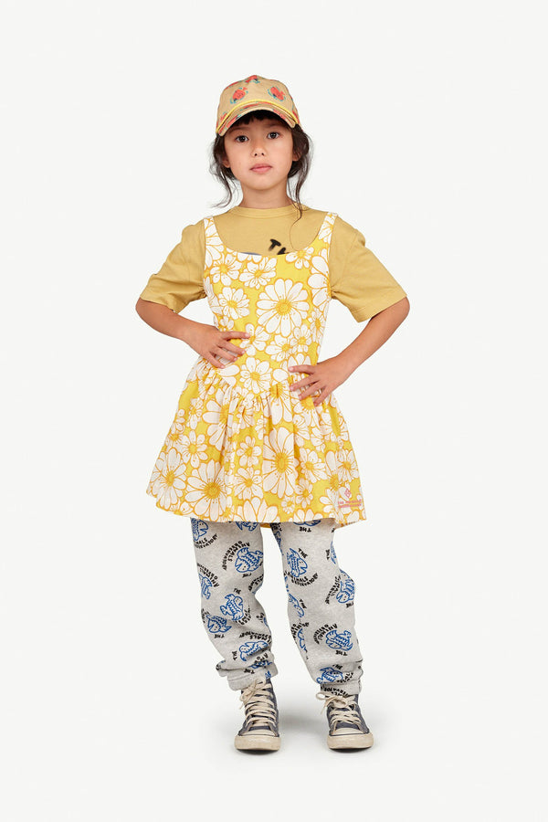 White Flowers Roe Dress MODEL FRONT