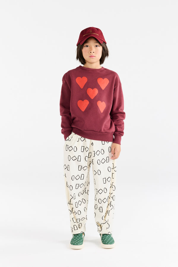 Hearts Browned Garnet Bear Sweatshirt MODEL FRONT