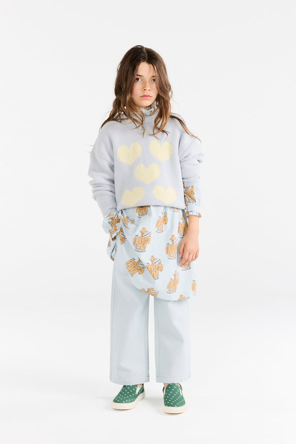 Grey Bull Sweater MODEL FRONT