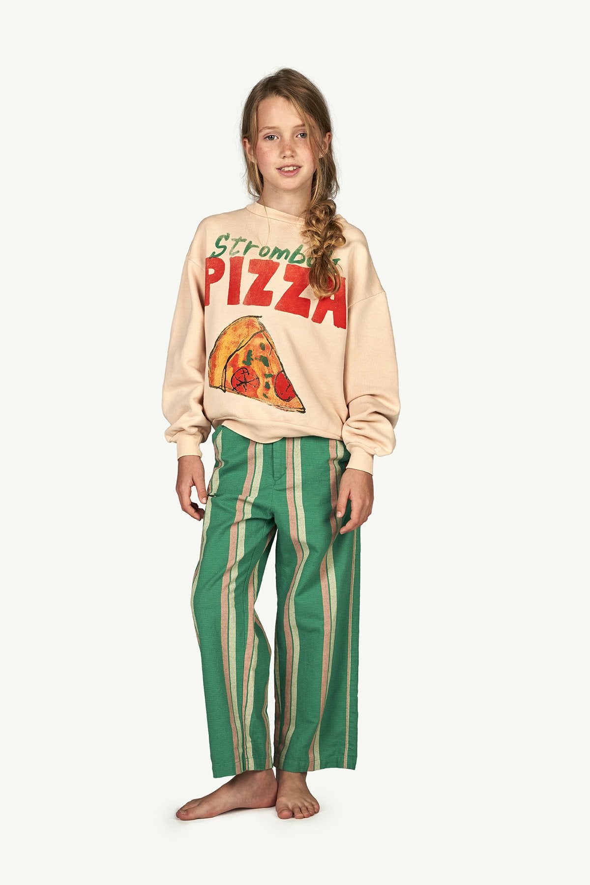 Beige Pizza Bear Sweatshirt MODEL FRONT