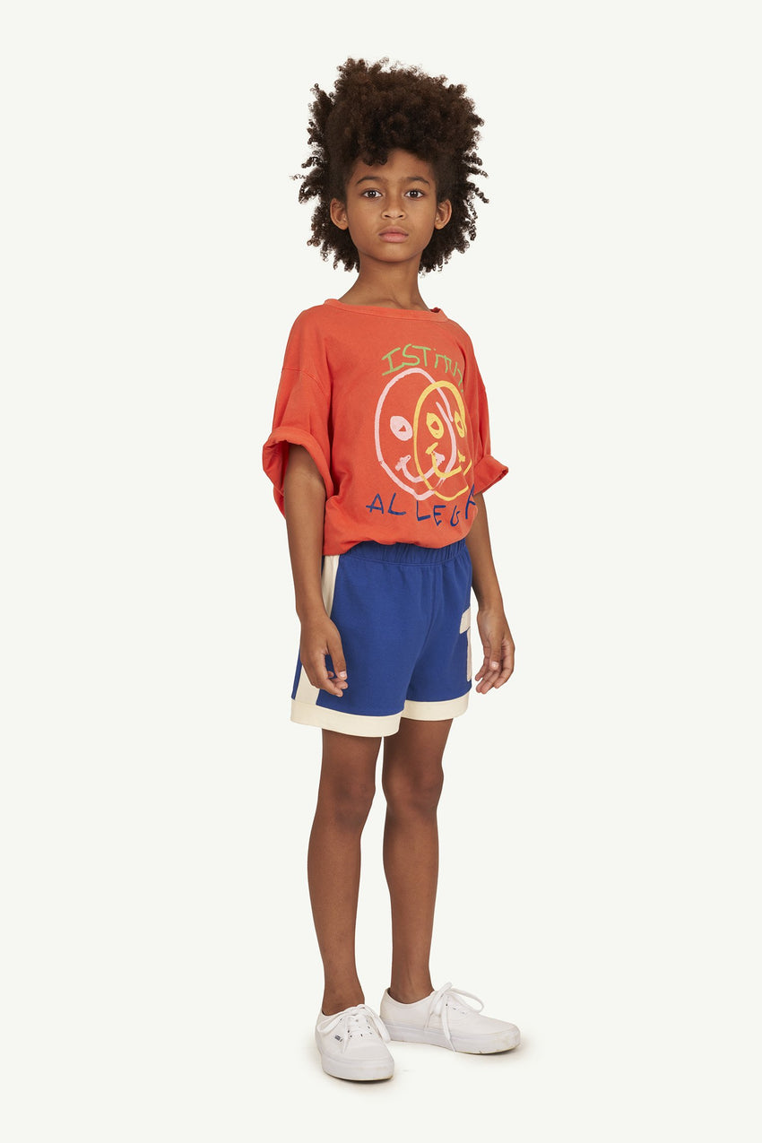 Red Rooster Oversize T-Shirt MODEL FRONT