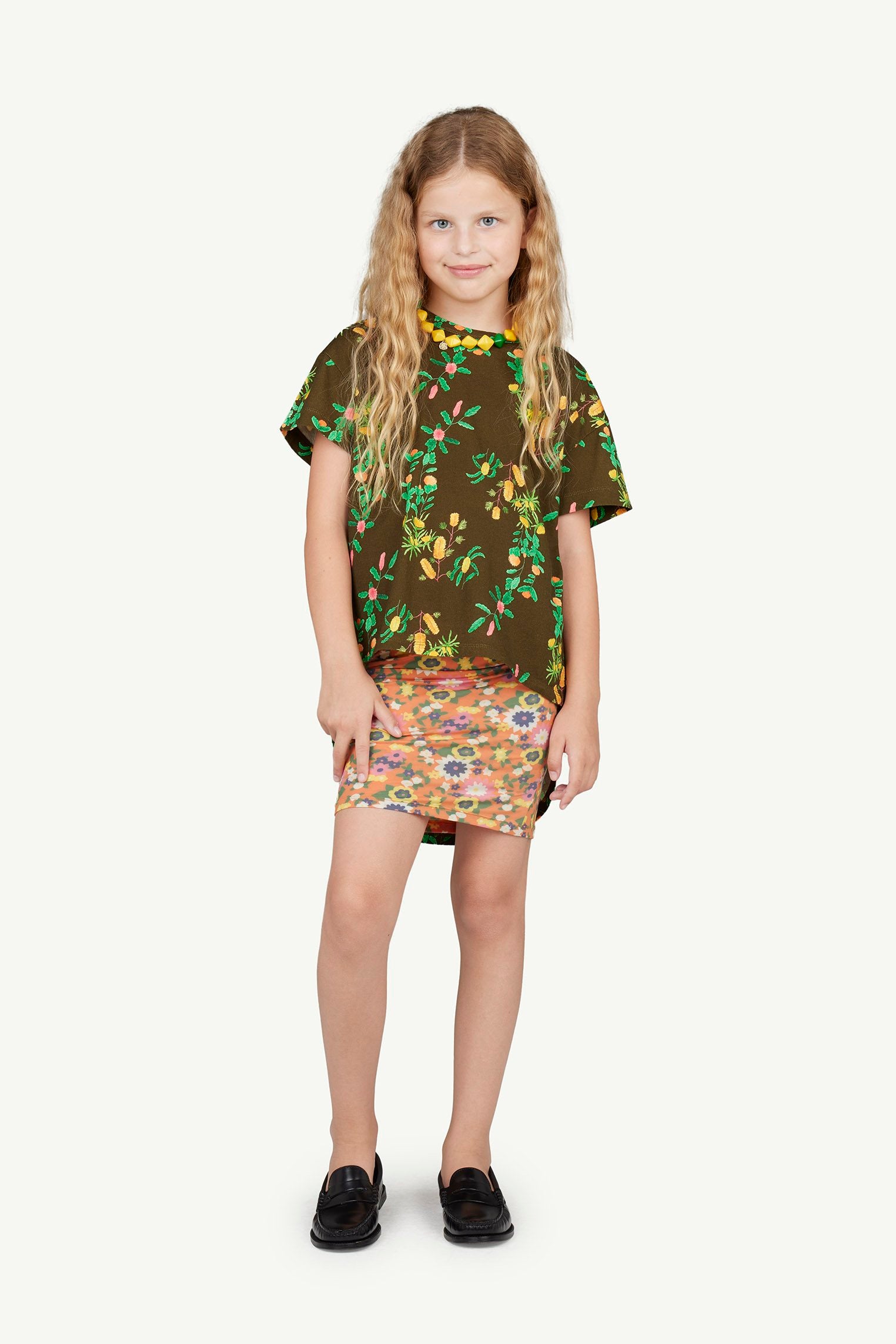 Deep Brown Hare T-Shirt MODEL FRONT