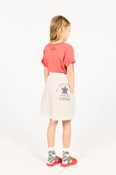 White Yacht Bermuda Shorts MODEL BACK