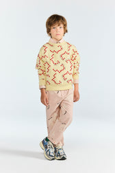 Flan Yellow Bear Sweatshirt MODEL FRONT