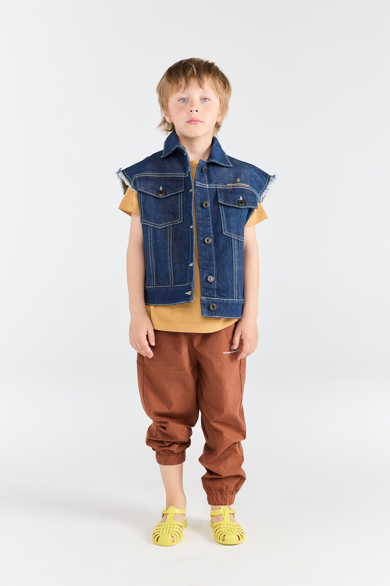 Blue Hog Vest MODEL FRONT