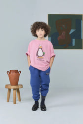 Pink Collie T-shirt MODEL FRONT
